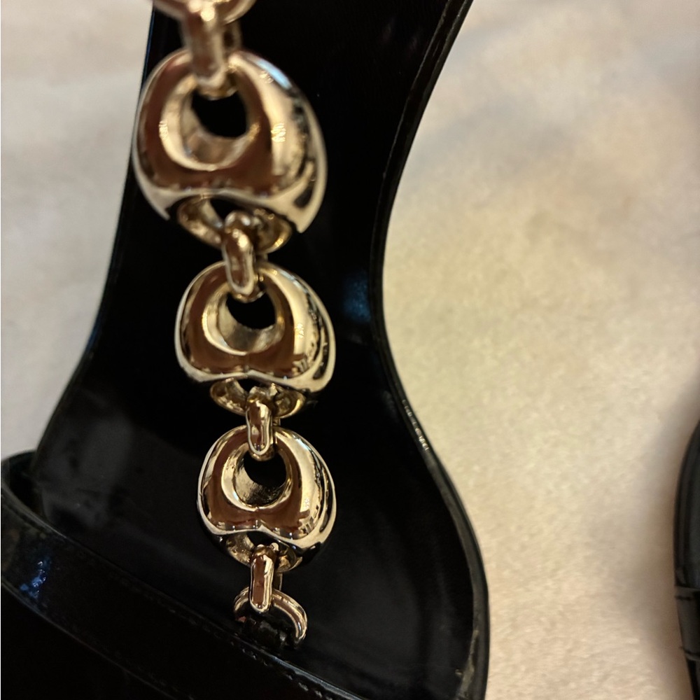 Elegant Gucci Black High Heel Gold Chain Detail and Ankle Strap. EUC. 7.5 - Picture 2 of 16
